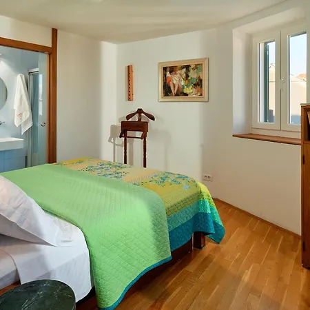 Gostinjska kuća Croliday